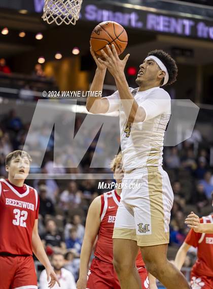Thumbnail 2 in Beechwood vs Lloyd (2024 9th Region Boys Basketball Tournament) photogallery.