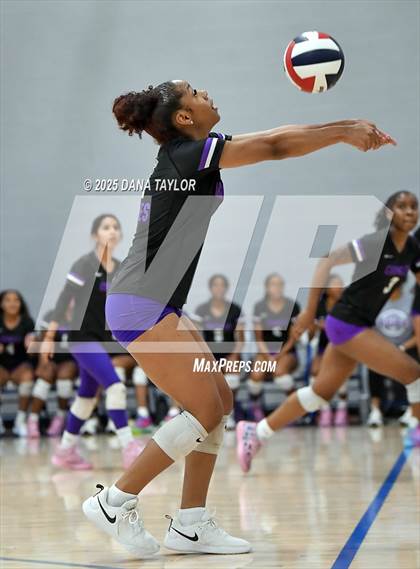 Thumbnail 3 in Godley vs. Crowley (2025 Brock Showcase Varsity Tournament) photogallery.