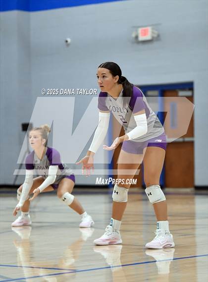 Thumbnail 1 in Godley vs. Crowley (2025 Brock Showcase Varsity Tournament) photogallery.