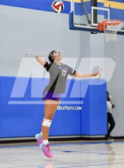 Thumbnail 3 in Godley vs. Crowley (2025 Brock Showcase Varsity Tournament) photogallery.