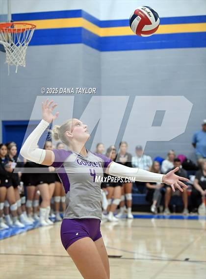Thumbnail 2 in Godley vs. Crowley (2025 Brock Showcase Varsity Tournament) photogallery.