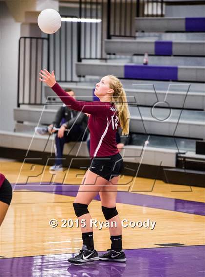 Thumbnail 2 in Fayetteville vs. Springdale photogallery.