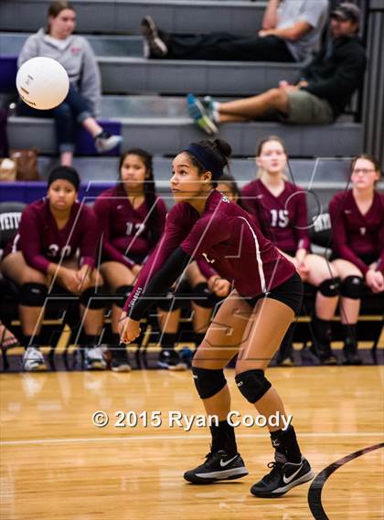 Thumbnail 1 in Fayetteville vs. Springdale photogallery.