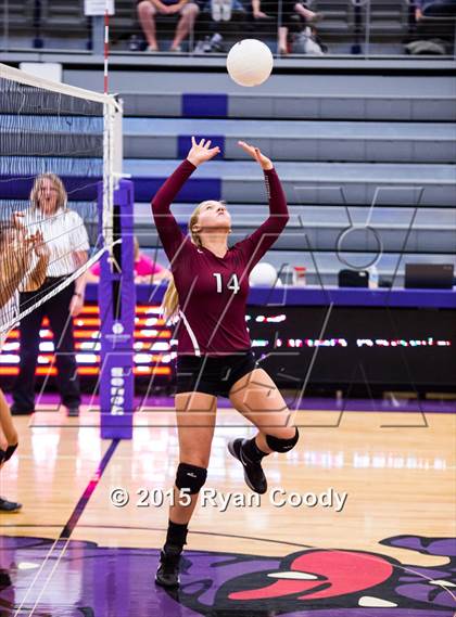 Thumbnail 1 in Fayetteville vs. Springdale photogallery.