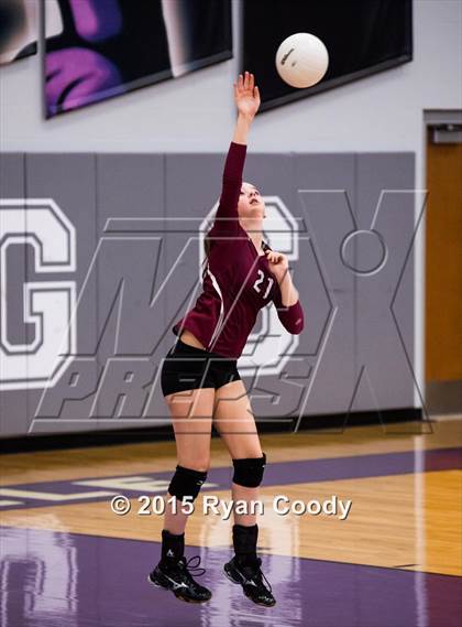 Thumbnail 2 in Fayetteville vs. Springdale photogallery.