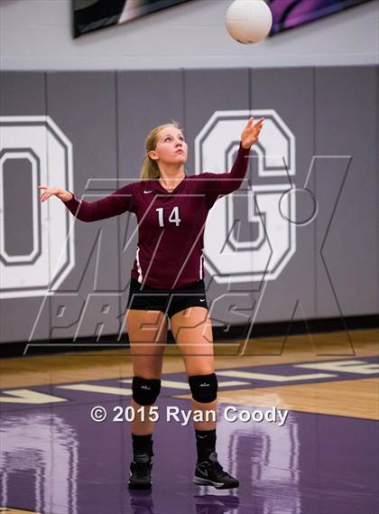 Thumbnail 3 in Fayetteville vs. Springdale photogallery.
