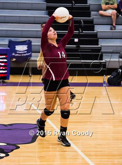 Thumbnail 1 in Fayetteville vs. Springdale photogallery.