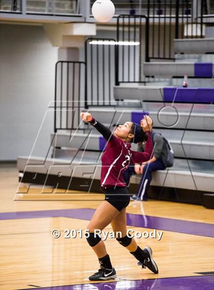 Thumbnail 1 in Fayetteville vs. Springdale photogallery.
