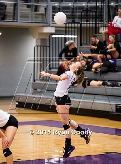 Thumbnail 2 in Fayetteville vs. Springdale photogallery.