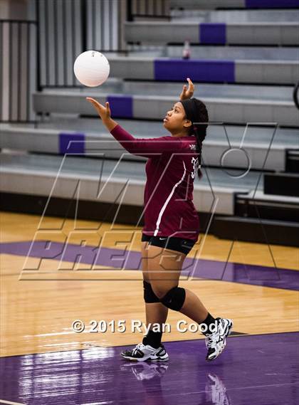 Thumbnail 3 in Fayetteville vs. Springdale photogallery.