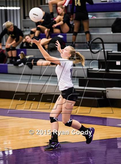 Thumbnail 1 in Fayetteville vs. Springdale photogallery.