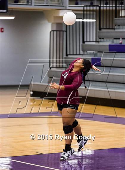 Thumbnail 1 in Fayetteville vs. Springdale photogallery.
