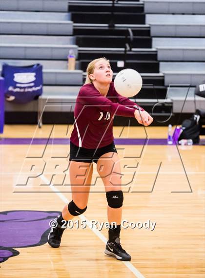 Thumbnail 3 in Fayetteville vs. Springdale photogallery.