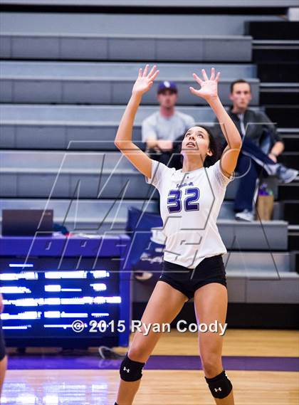 Thumbnail 2 in Fayetteville vs. Springdale photogallery.