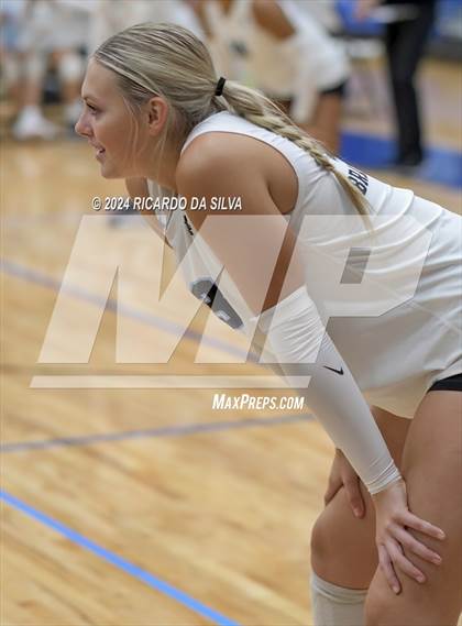 Thumbnail 3 in Bellville vs Brazoswood (Needville Tournament) photogallery.