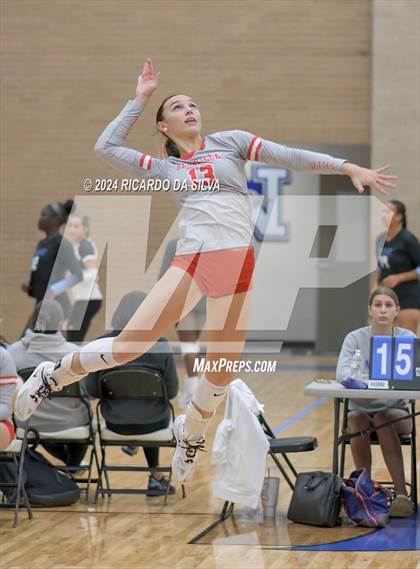 Thumbnail 2 in Bellville vs Brazoswood (Needville Tournament) photogallery.