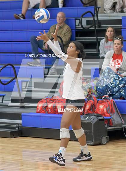 Thumbnail 2 in Bellville vs Brazoswood (Needville Tournament) photogallery.