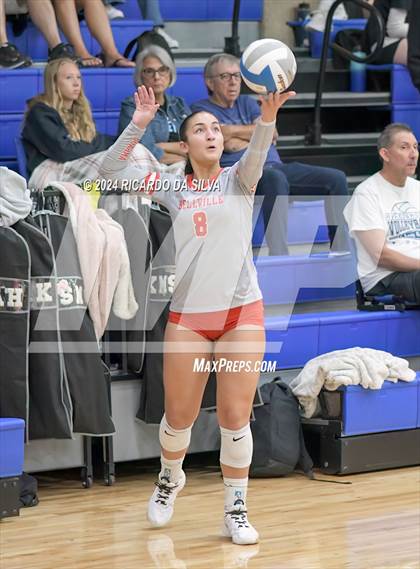 Thumbnail 1 in Bellville vs Brazoswood (Needville Tournament) photogallery.
