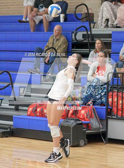 Thumbnail 2 in Bellville vs Brazoswood (Needville Tournament) photogallery.