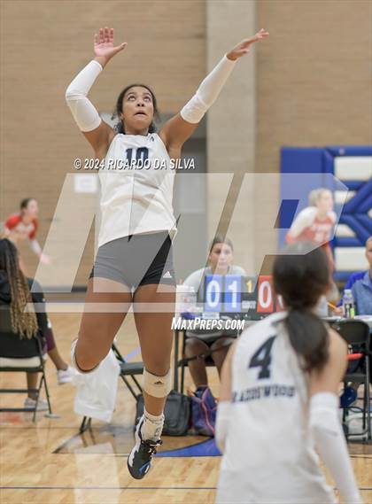 Thumbnail 1 in Bellville vs Brazoswood (Needville Tournament) photogallery.