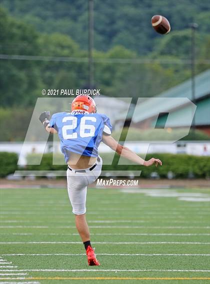 Thumbnail 1 in 2021 Frank Varischetti All Star Game photogallery.