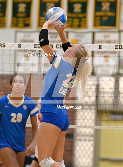 Thumbnail 2 in Murrieta Valley vs. Santa Margarita (Dave Mohs Tournament) photogallery.