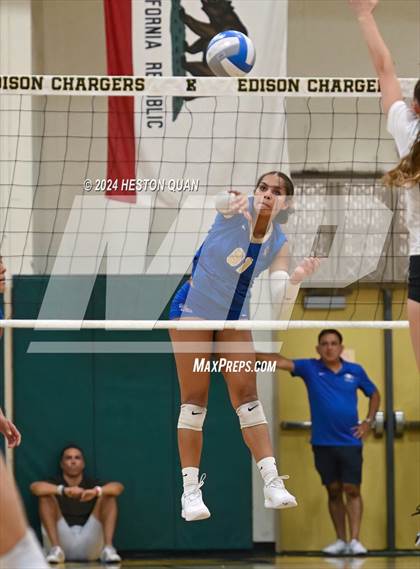 Thumbnail 3 in Murrieta Valley vs. Santa Margarita (Dave Mohs Tournament) photogallery.