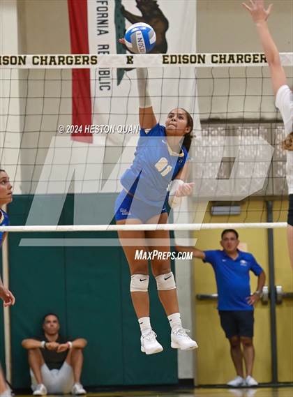 Thumbnail 2 in Murrieta Valley vs. Santa Margarita (Dave Mohs Tournament) photogallery.