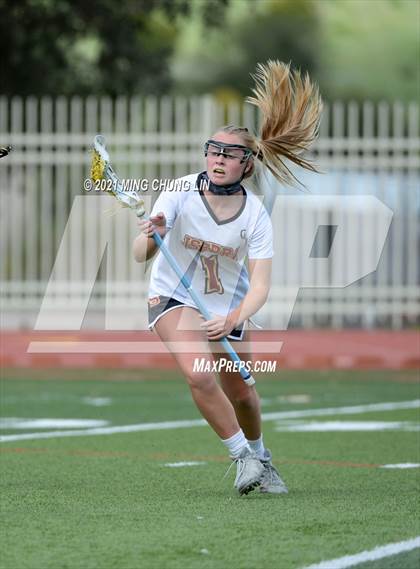 Thumbnail 1 in Tesoro @ JSerra Catholic photogallery.