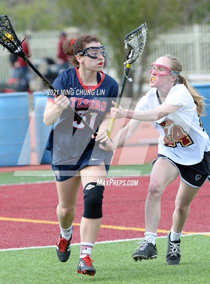 Thumbnail 1 in Tesoro @ JSerra Catholic photogallery.