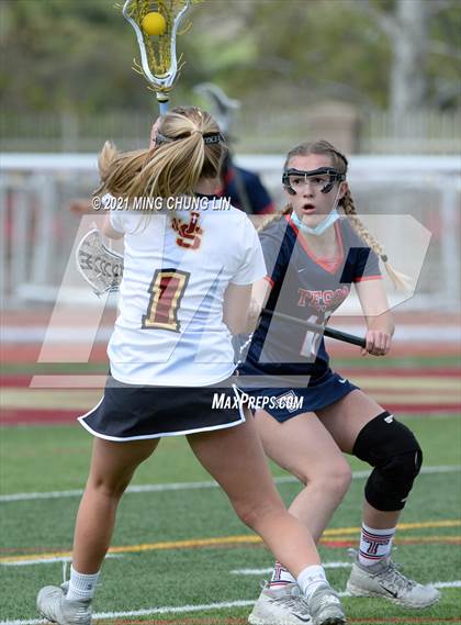 Thumbnail 1 in Tesoro @ JSerra Catholic photogallery.