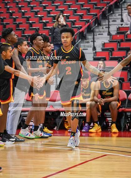 Thumbnail 2 in Elko vs. Somerset Academy Losee (NIAA Class 3A State Boys Semifinal) photogallery.