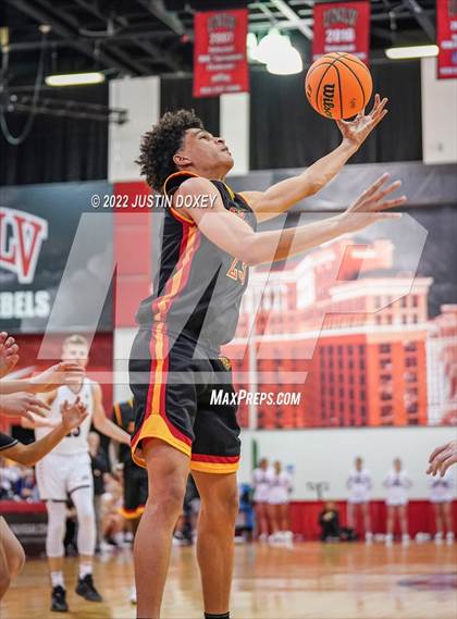 Thumbnail 1 in Elko vs. Somerset Academy Losee (NIAA Class 3A State Boys Semifinal) photogallery.