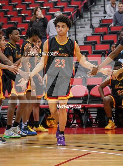 Thumbnail 1 in Elko vs. Somerset Academy Losee (NIAA Class 3A State Boys Semifinal) photogallery.