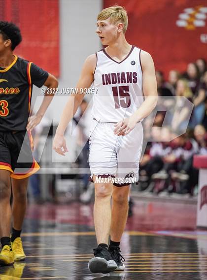 Thumbnail 3 in Elko vs. Somerset Academy Losee (NIAA Class 3A State Boys Semifinal) photogallery.