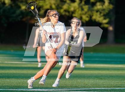 Thumbnail 2 in Mercer Island vs Issaquah (WA State Final) photogallery.