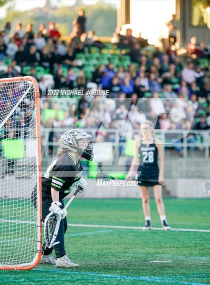 Thumbnail 3 in Mercer Island vs Issaquah (WA State Final) photogallery.