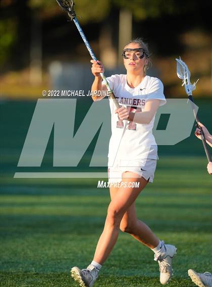 Thumbnail 1 in Mercer Island vs Issaquah (WA State Final) photogallery.