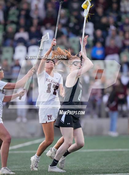 Thumbnail 3 in Mercer Island vs Issaquah (WA State Final) photogallery.