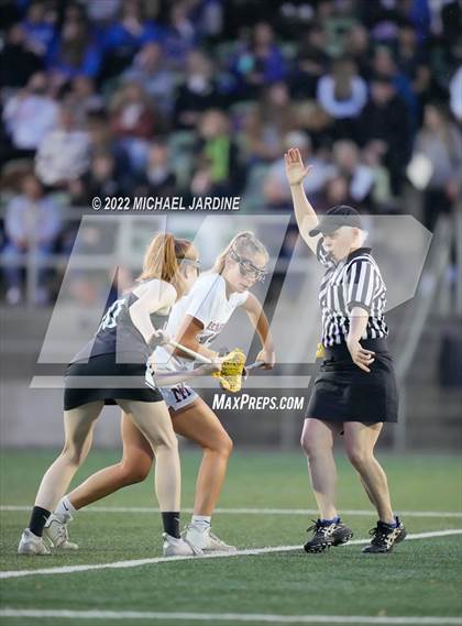 Thumbnail 1 in Mercer Island vs Issaquah (WA State Final) photogallery.