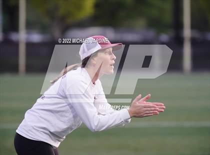 Thumbnail 1 in Mercer Island vs Issaquah (WA State Final) photogallery.