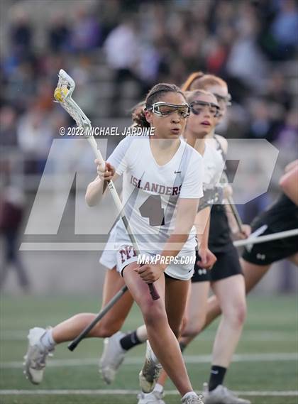 Thumbnail 1 in Mercer Island vs Issaquah (WA State Final) photogallery.