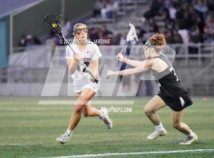 Thumbnail 3 in Mercer Island vs Issaquah (WA State Final) photogallery.