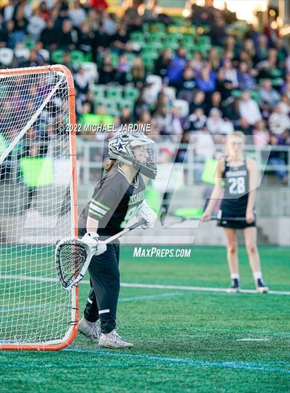 Thumbnail 2 in Mercer Island vs Issaquah (WA State Final) photogallery.