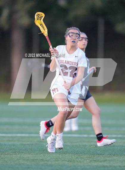 Thumbnail 1 in Mercer Island vs Issaquah (WA State Final) photogallery.