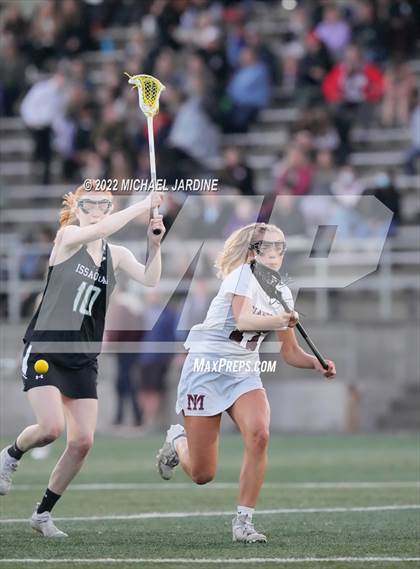 Thumbnail 1 in Mercer Island vs Issaquah (WA State Final) photogallery.