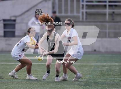 Thumbnail 3 in Mercer Island vs Issaquah (WA State Final) photogallery.