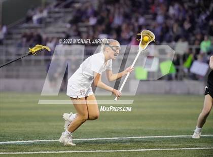Thumbnail 3 in Mercer Island vs Issaquah (WA State Final) photogallery.