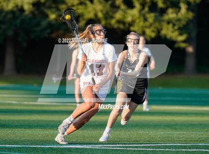 Thumbnail 1 in Mercer Island vs Issaquah (WA State Final) photogallery.