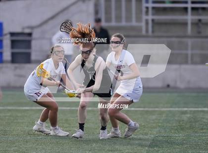 Thumbnail 1 in Mercer Island vs Issaquah (WA State Final) photogallery.